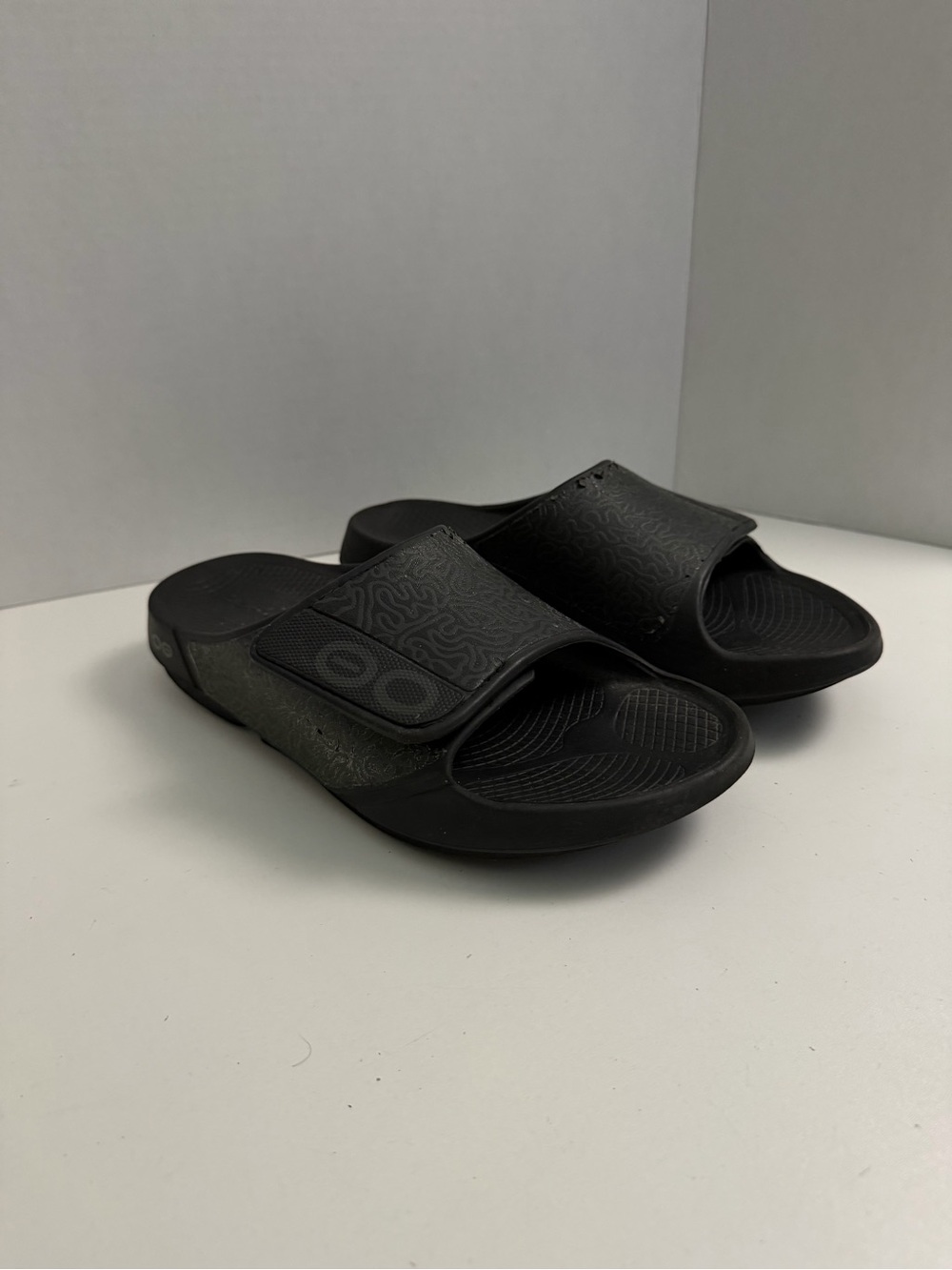 Oofos Sandals OOahh Sport Flex Slides Comfort Travel Beach Resort Pool Black